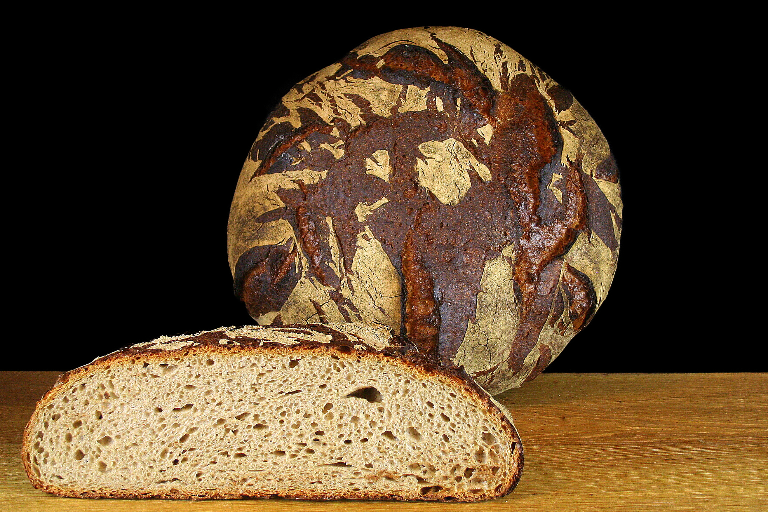Brot: Dinkelmischkruste